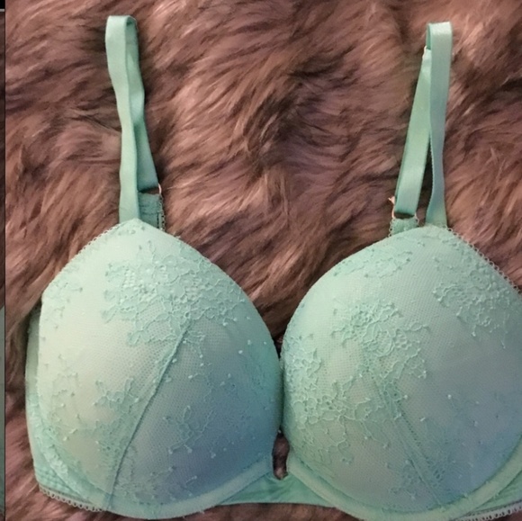 Vs Bra bundle - Picture 3 of 5